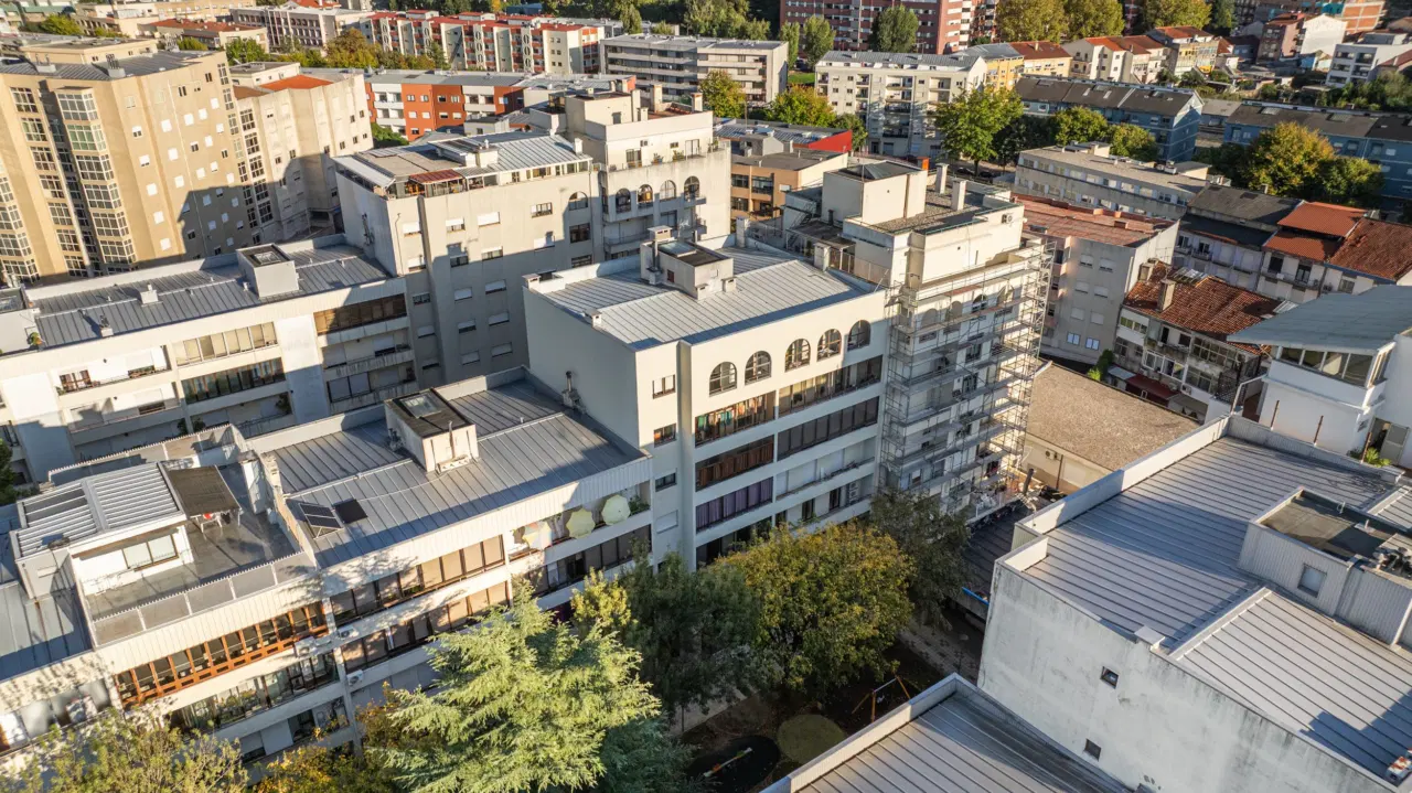 Apartamento T3 totalmente renovado no centro da cidade de Braga — 24