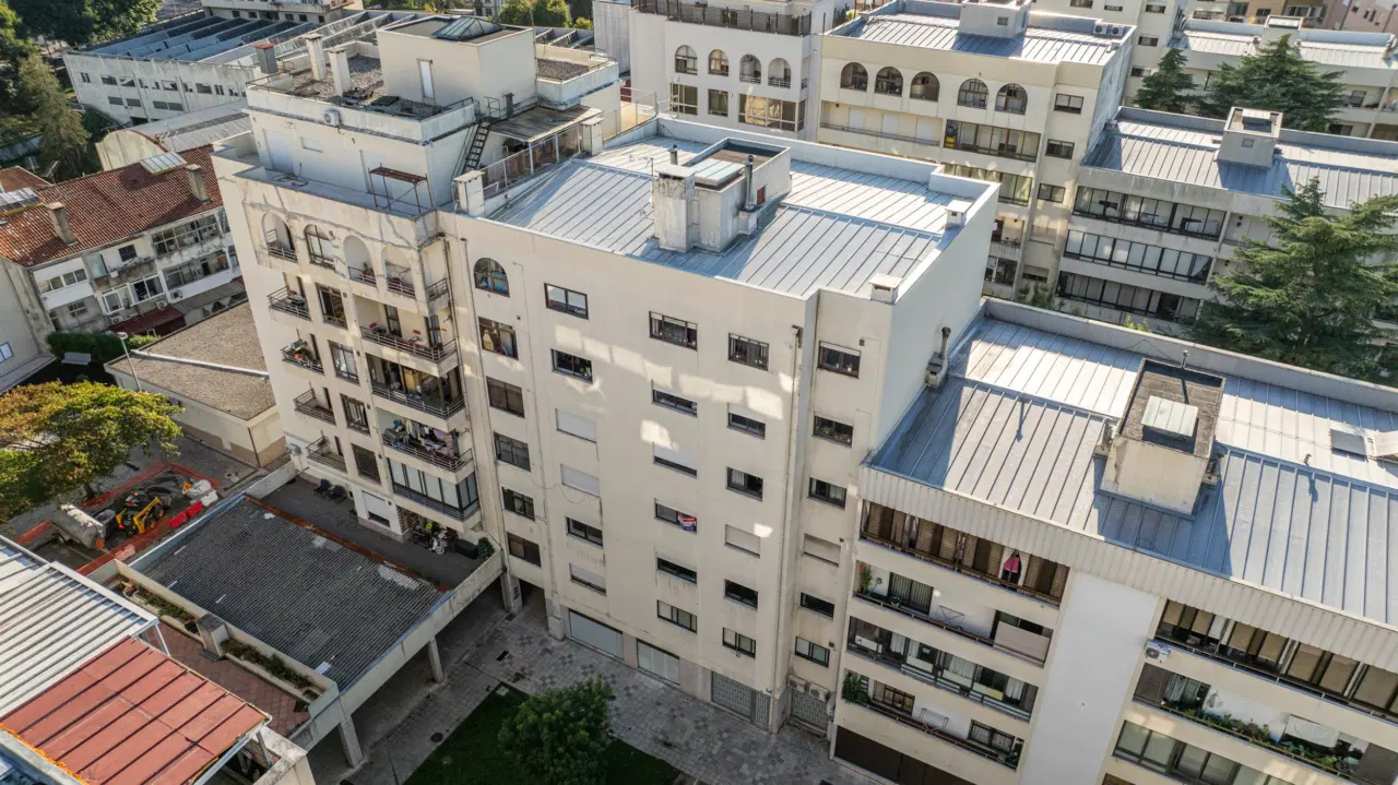 Apartamento T3 totalmente renovado no centro da cidade de Braga — 21