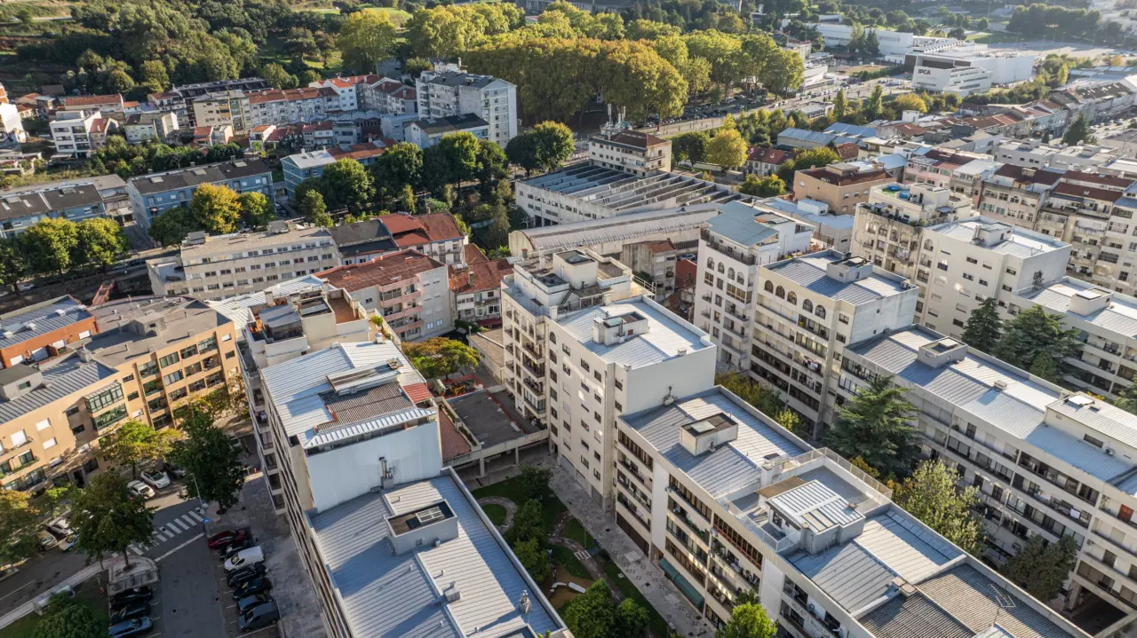 Apartamento T3 totalmente renovado no centro da cidade de Braga — 27