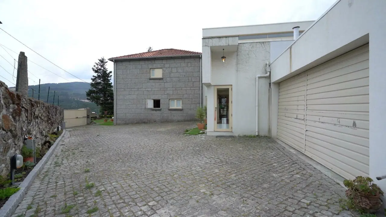 Moradia Isolada T5 em Santo Emilião — 11