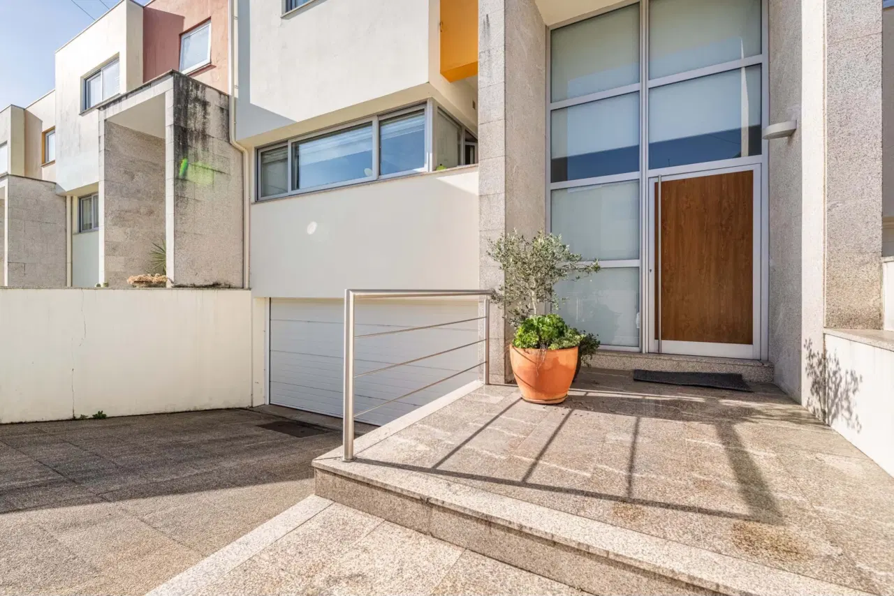 Moradia  em Banda T3 Tadim, Braga — 2