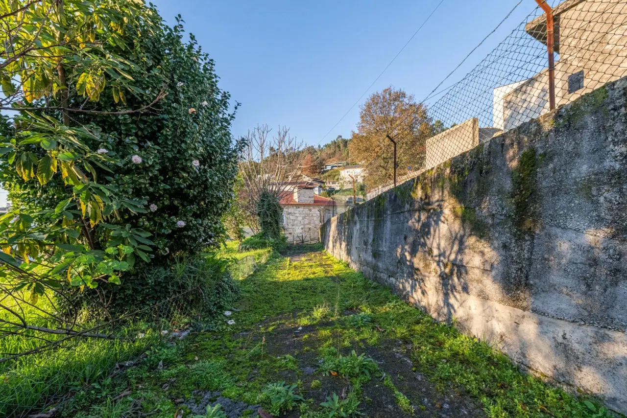 TERRENO PARA CONSTRUÇÃO - CABREIROS, BRAGA (POSSIBILIDADE DE VENDA EM SEPARADO) — 45