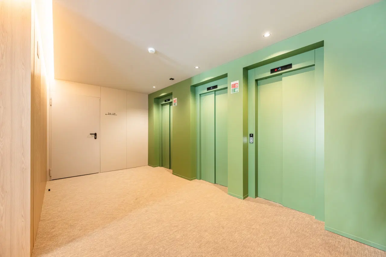 Apartamento T0 Novo em condomínio fechado com Varanda — 8