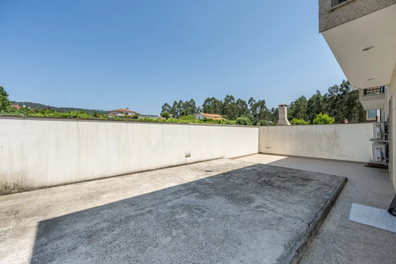 Moradia Geminada T3 em Alvito (S. Martinho), Barcelos — 26