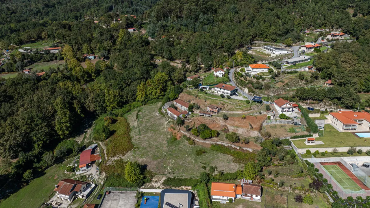Quinta com Potencial em Cantelães, Vieira do Minho — 4