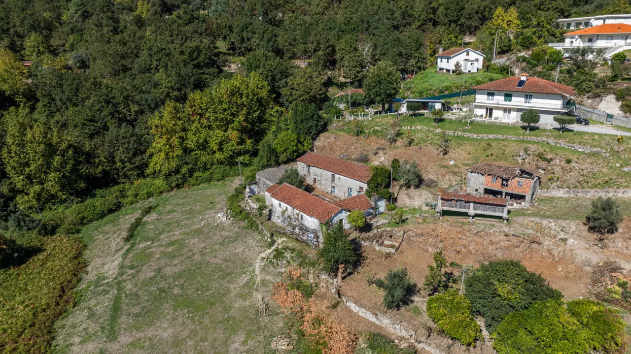 Quinta com Potencial em Cantelães, Vieira do Minho — 7