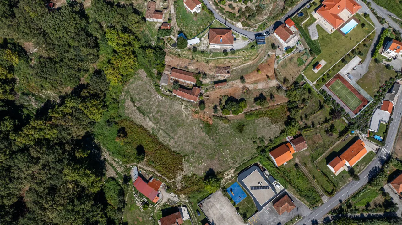Quinta com Potencial em Cantelães, Vieira do Minho — 3
