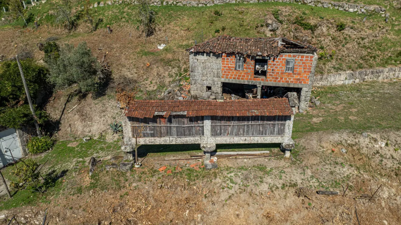 Quinta com Potencial em Cantelães, Vieira do Minho — 15