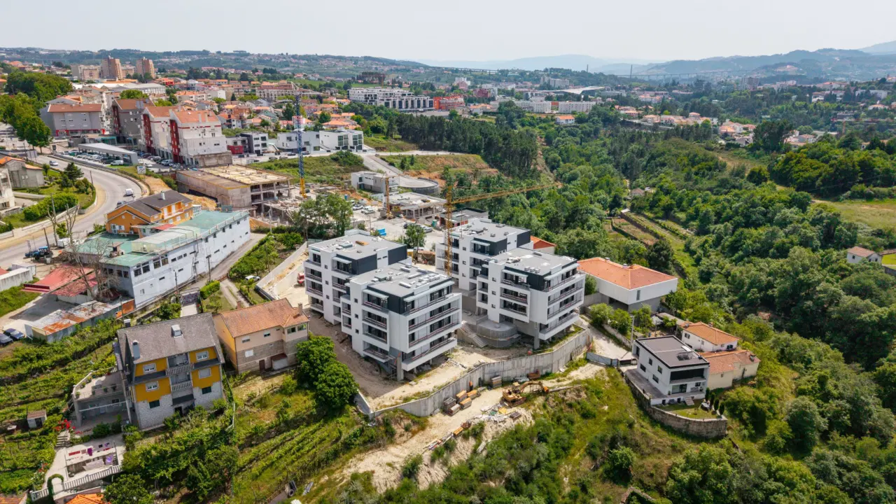 APARTAMENTO T3 NOVO EM VILA REAL - CONDOMÍNIO FECHADO — 24
