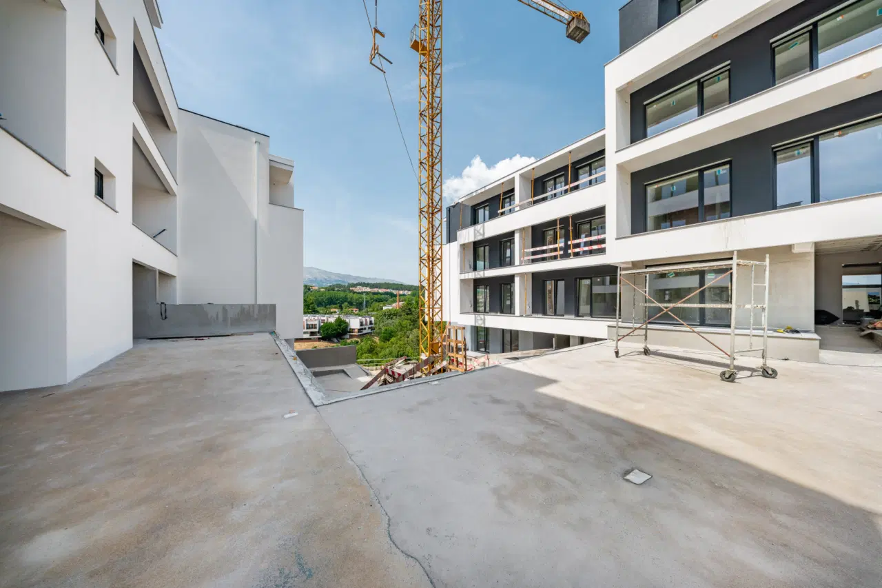 APARTAMENTO T3 NOVO EM VILA REAL - CONDOMÍNIO FECHADO — 25