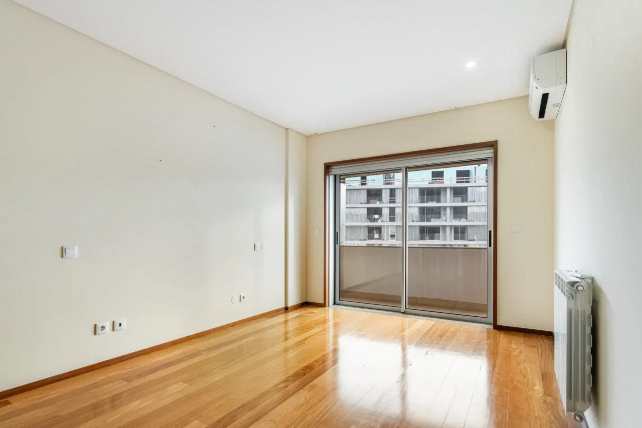 Arrenda-se magnífico apartamento T3 em Braga — 14