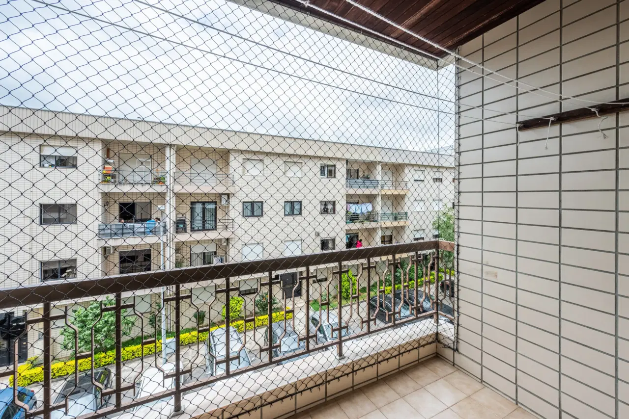 Apartamento T3 Renovado com Garagem Fechada em Excelente Localização – Lomar, Braga — 13