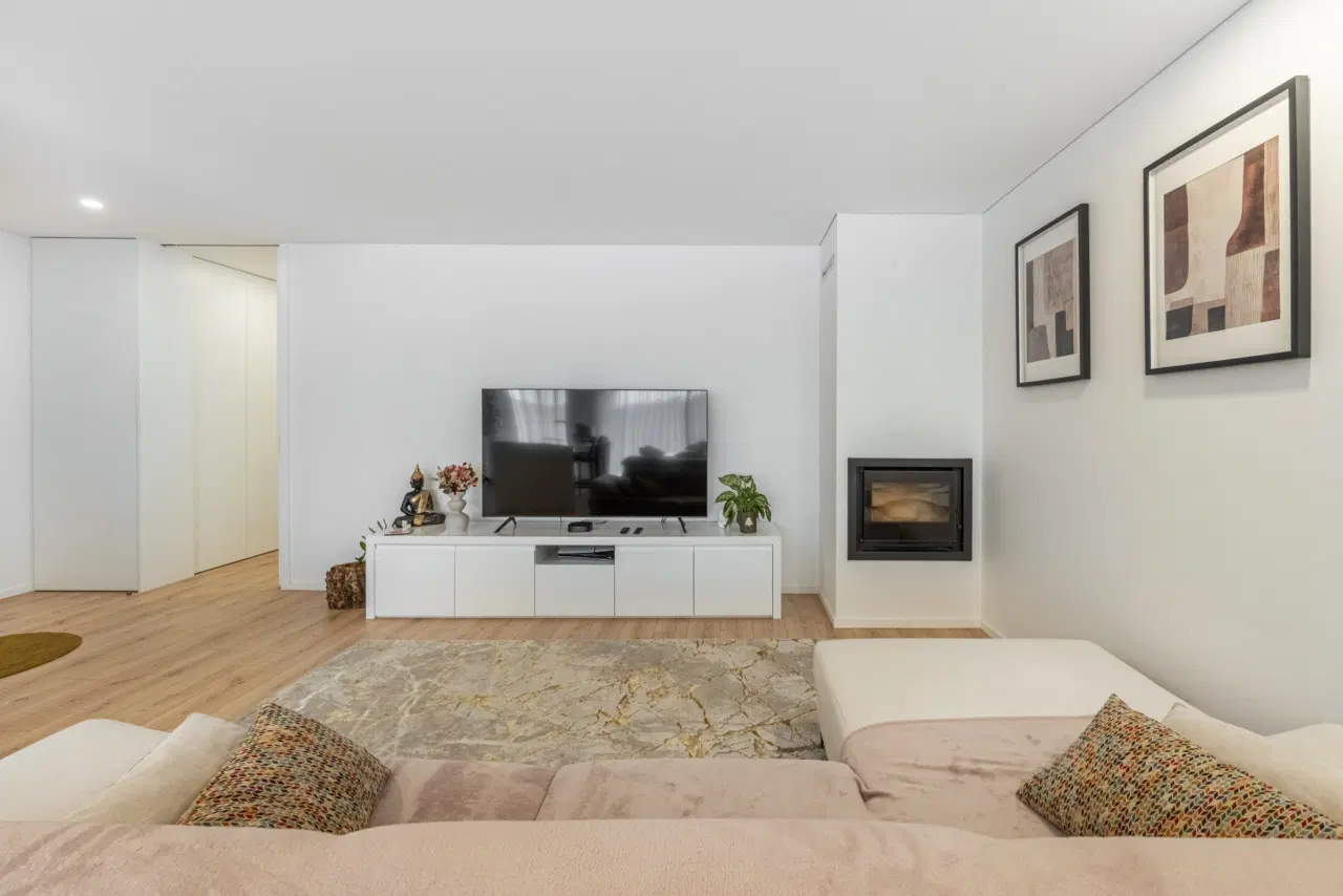 Apartamento T3 Semi-novo em Tenões, Braga — 5