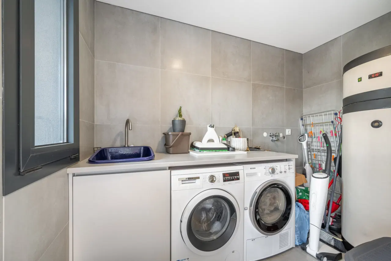 Apartamento T3 Semi-novo em Tenões, Braga — 20