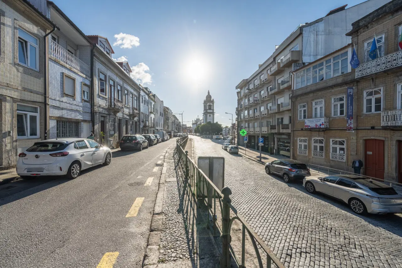T2 como novo com ampla varanda | São Vicente, Braga — 24