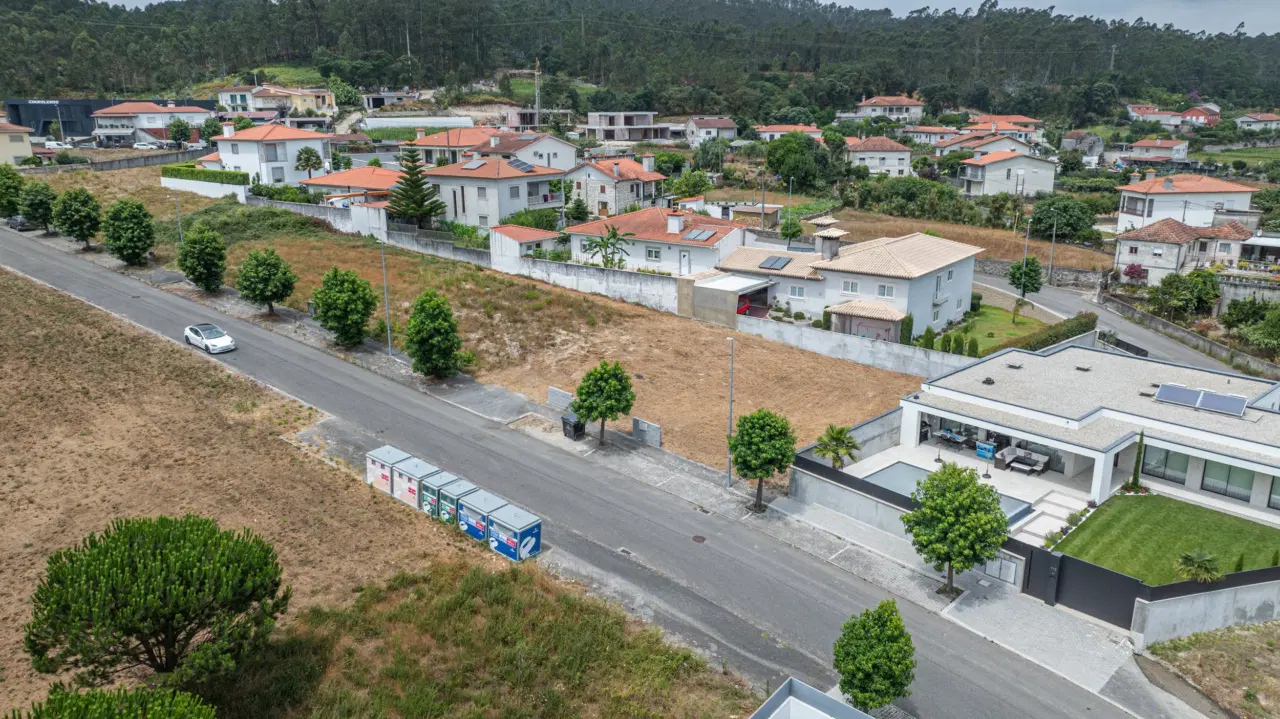 Terreno com projecto aprovado - Gueral, Barcelos — 6