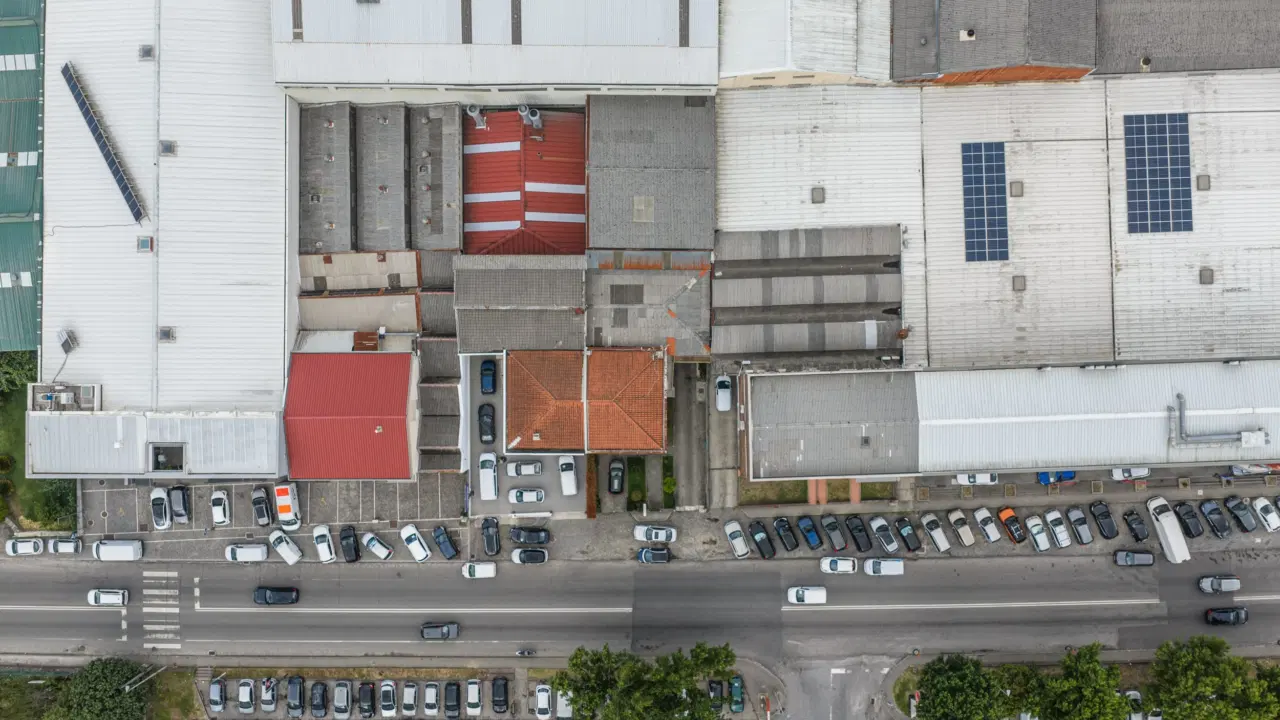 Armazém e Habitação em Ferreiros — 31