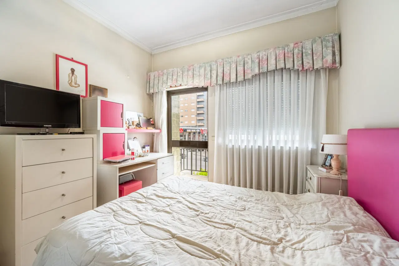 Armazém e Habitação em Ferreiros — 24