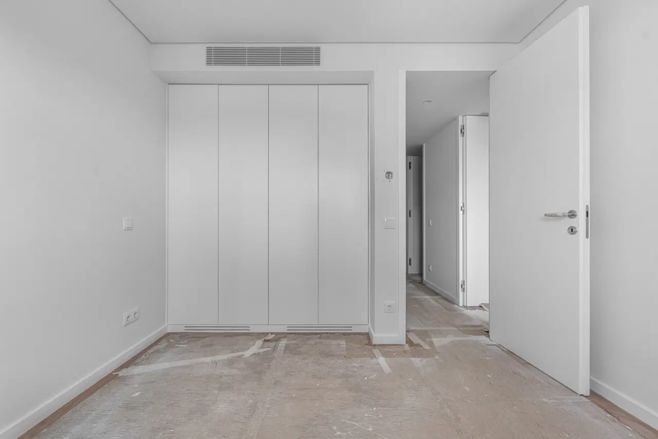 APARTAMENTO T2 NOVO COM JARDIM — 14