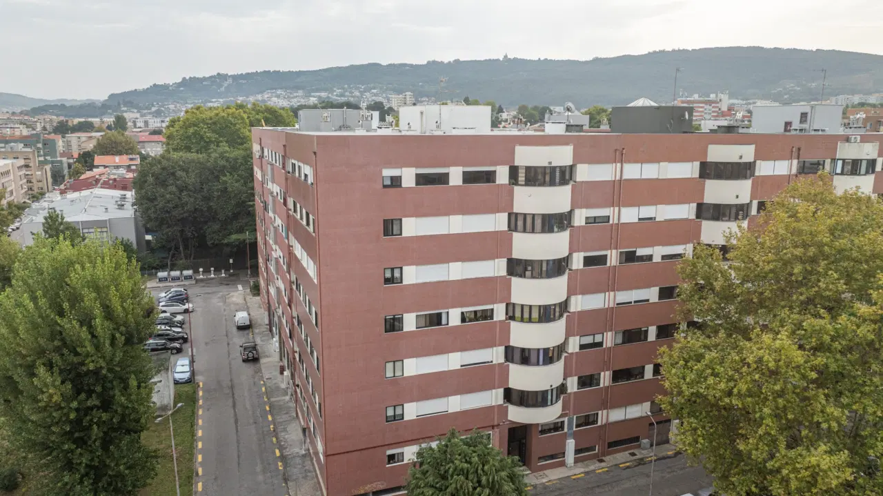 EXCELENTE T3 NO CENTRO DE BRAGA | RUA CARLOS TEIXEIRA — 19