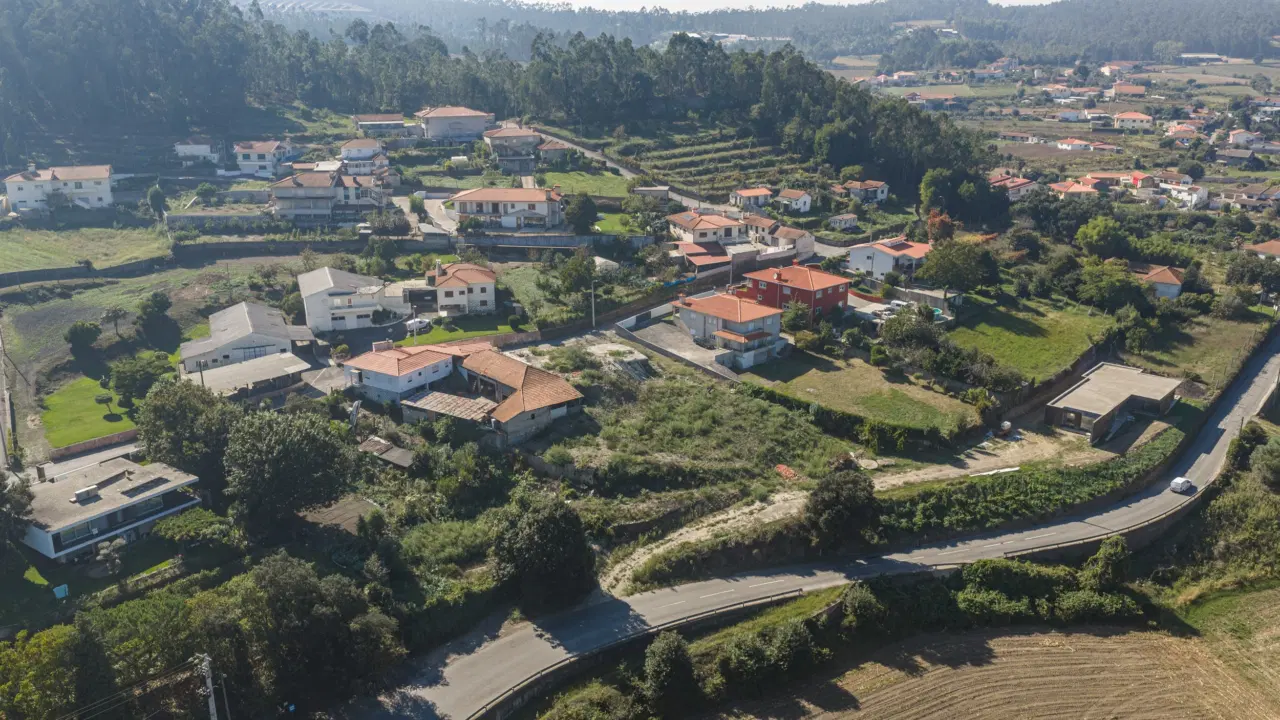 Terreno para construção em Vila Nova de Famalicão — 3