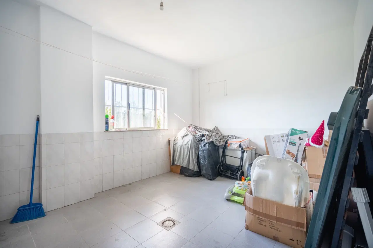 Excelente apartamento T3 remodelado  — Travessa Cónego Manuel Faria nº 55, Braga — 28