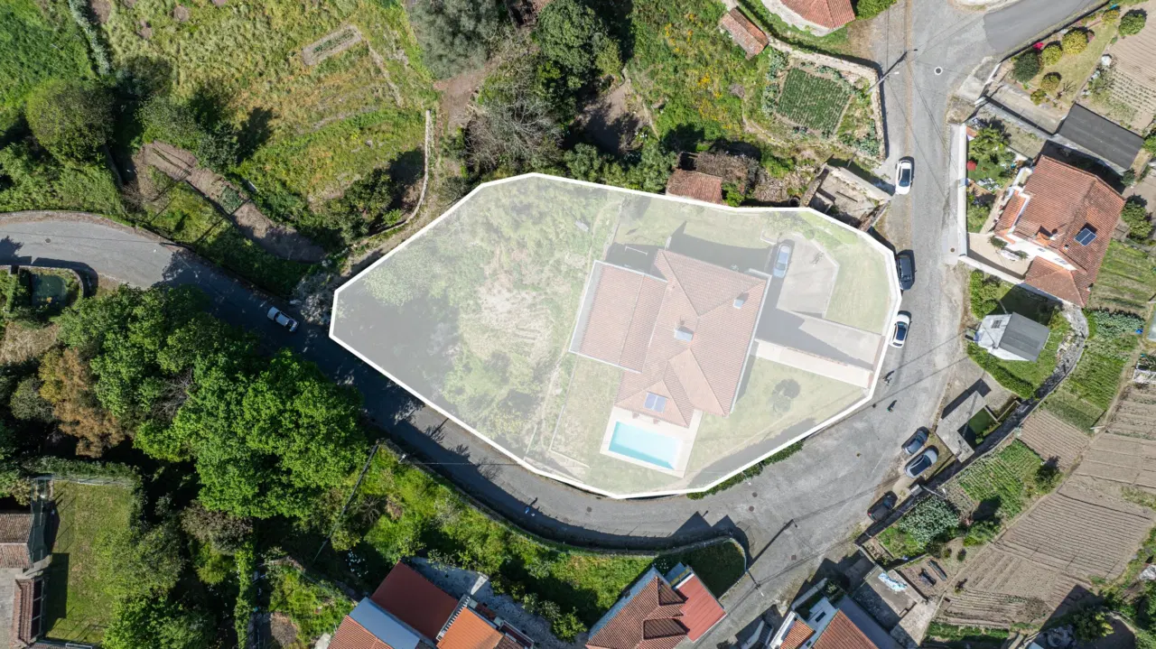 Moradia em Trandeiras, Braga — 36