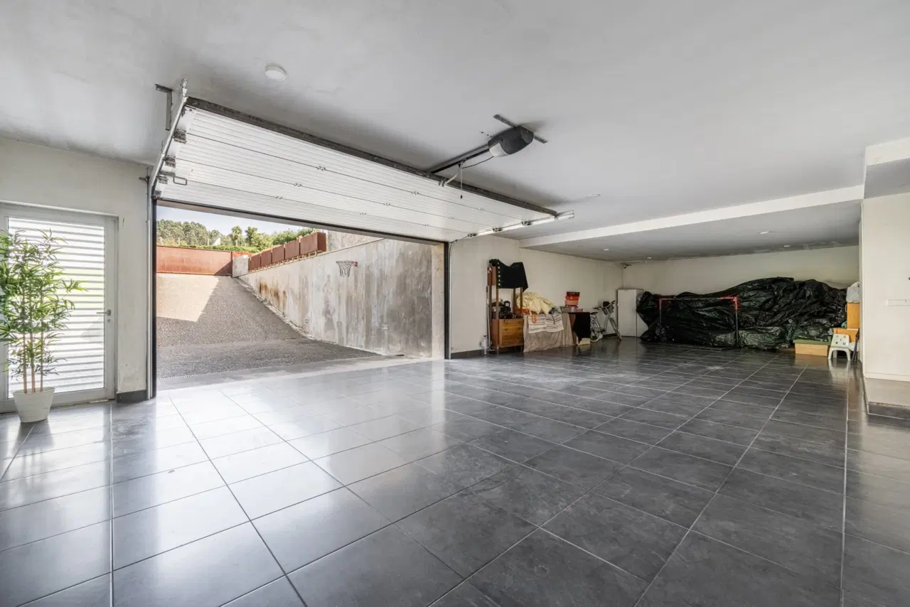 Moradia em Trandeiras, Braga — 26