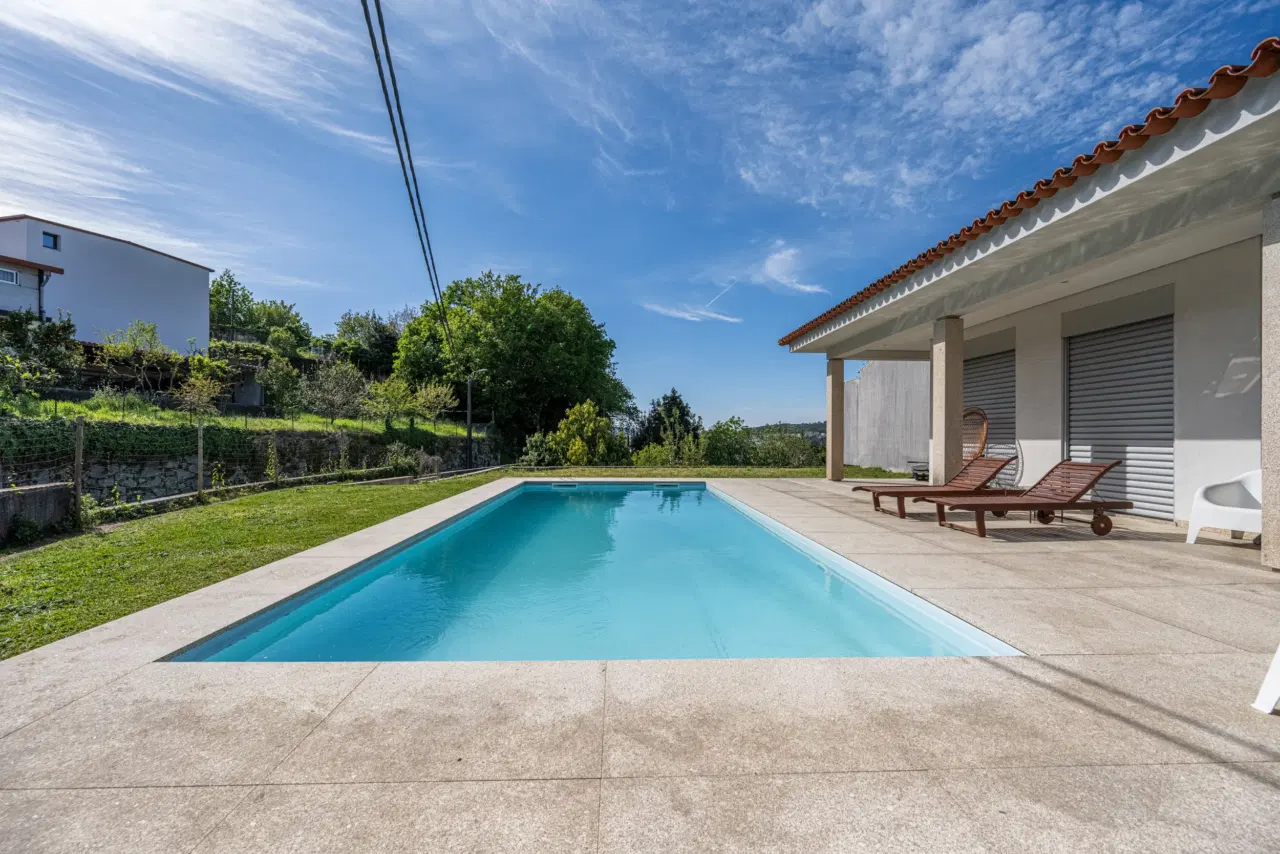 Moradia em Trandeiras, Braga — 30