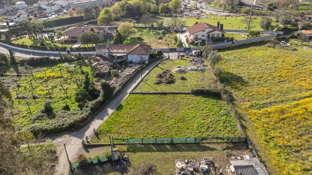 Terreno para construção na freguesia de Cabreiros, Braga — 7