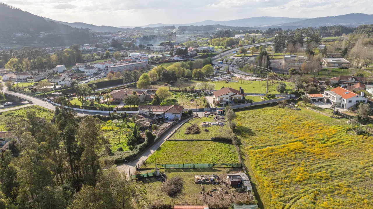 Terreno para construção na freguesia de Cabreiros, Braga — 10