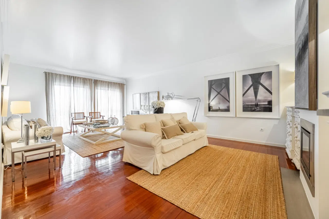 Apartamento T4 totalmente renovado na Rua Cândido Oliveira, Braga — 3