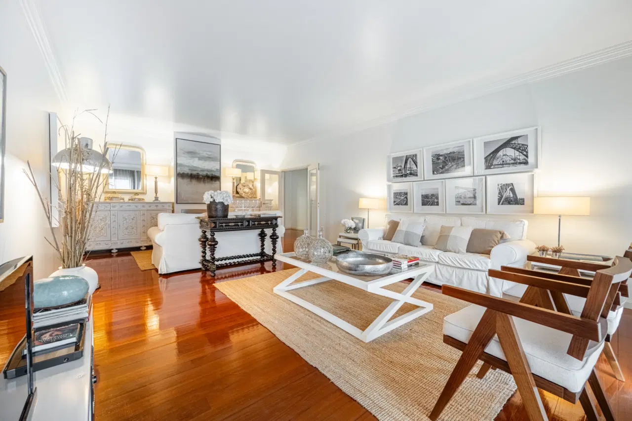 Apartamento T4 totalmente renovado na Rua Cândido Oliveira, Braga — 4