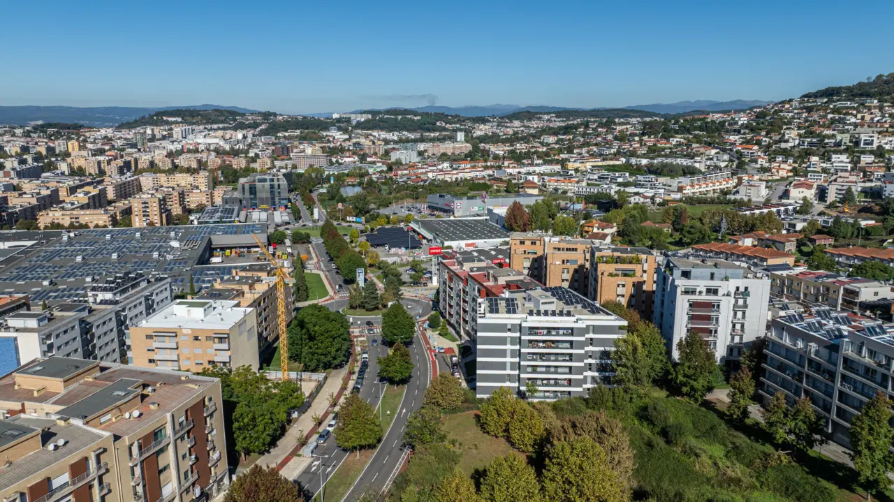 Apartamento T2  no Edifício Plaza – Fraião, Braga — 30