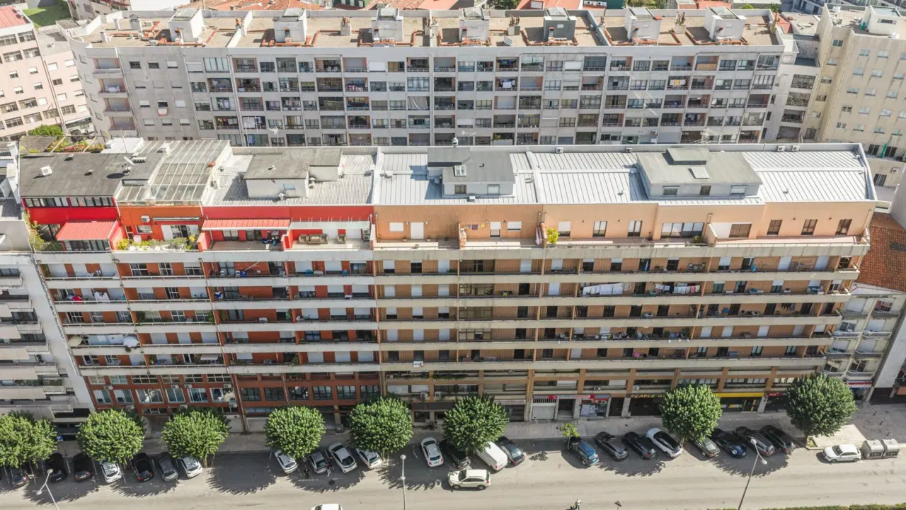 T3 Totalmente Remodelado | 2 Frentes | Maximinos — 19