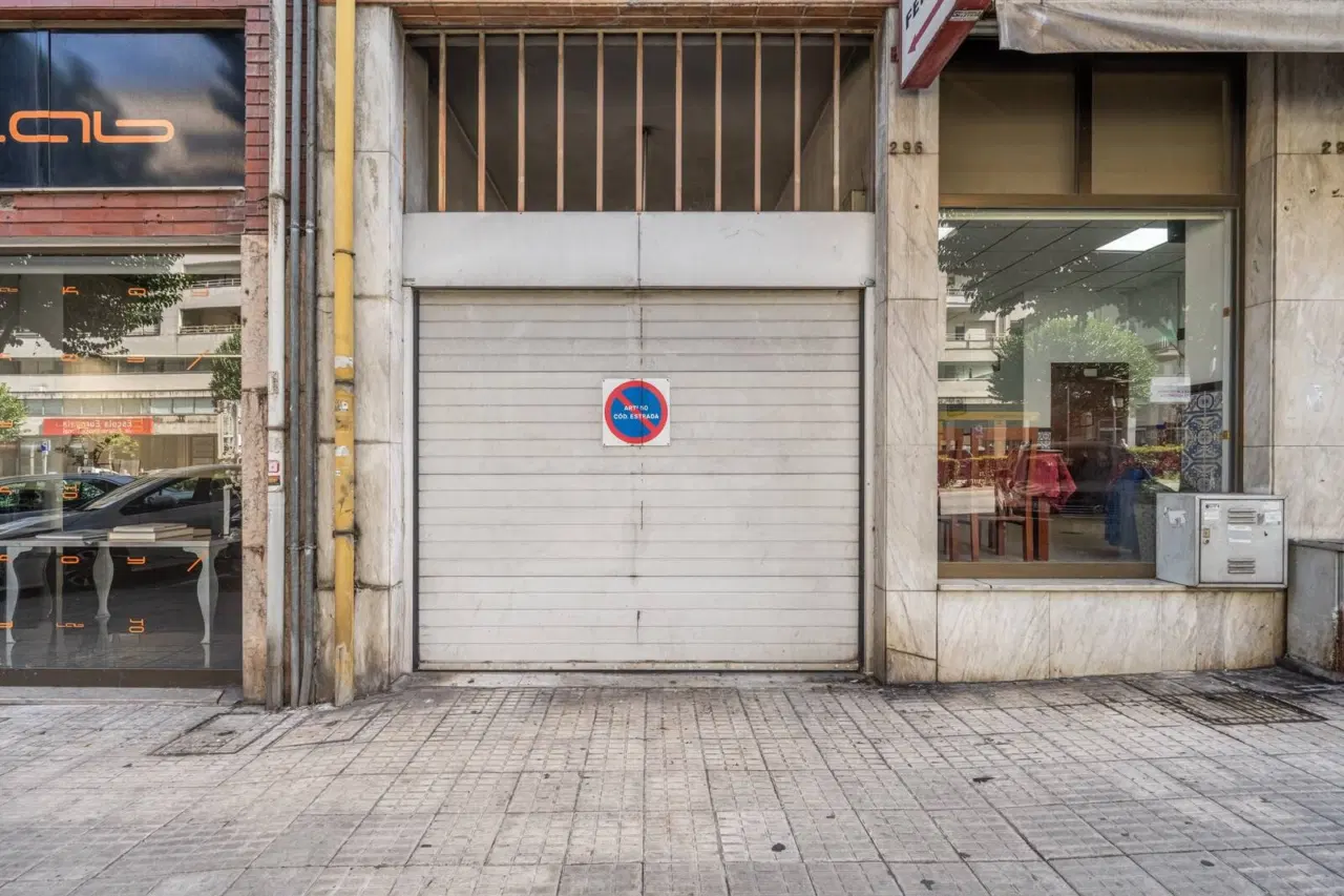 T3 Totalmente Remodelado | 2 Frentes | Maximinos — 17