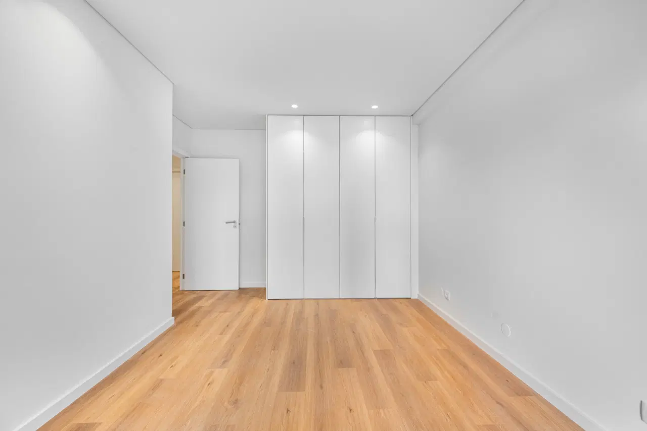 T3 TOTALMENTE REMODELADO COM TERRAÇO E GARAGEM FECHADA | BRAGA — 10