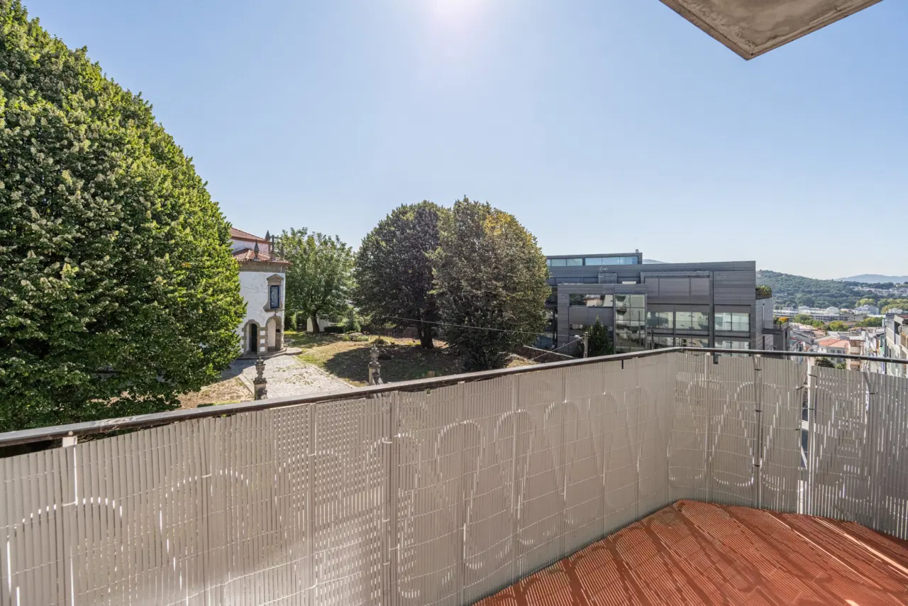 Apartamento T2, no centro da cidade de Braga — 2