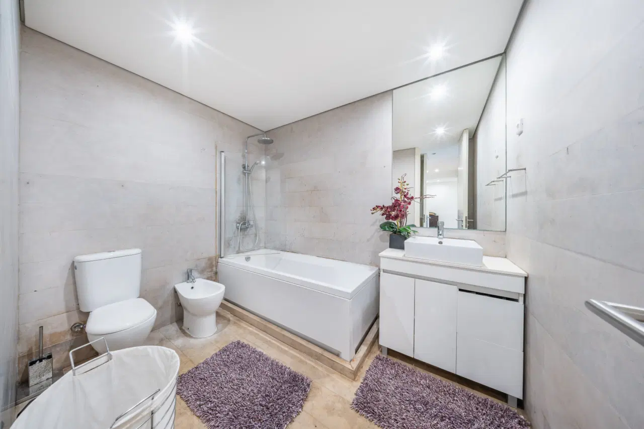 Apartamento T4 Rua Cândido de Oliveira — 18