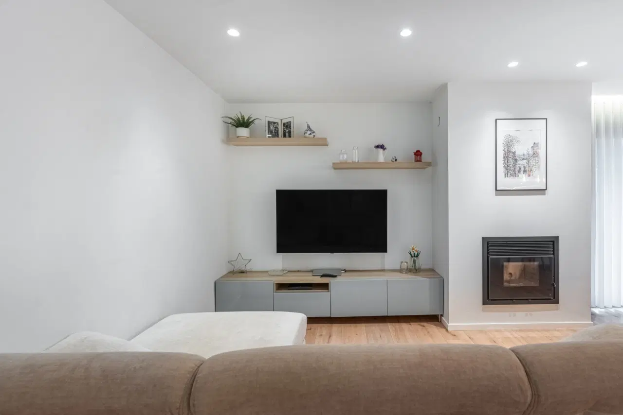 Apartamento SEMI-NOVO T3, localizado em Real (a 5 minutos do centro da cidade de Braga) com características que focam no conforto, eficiência e design. — 9