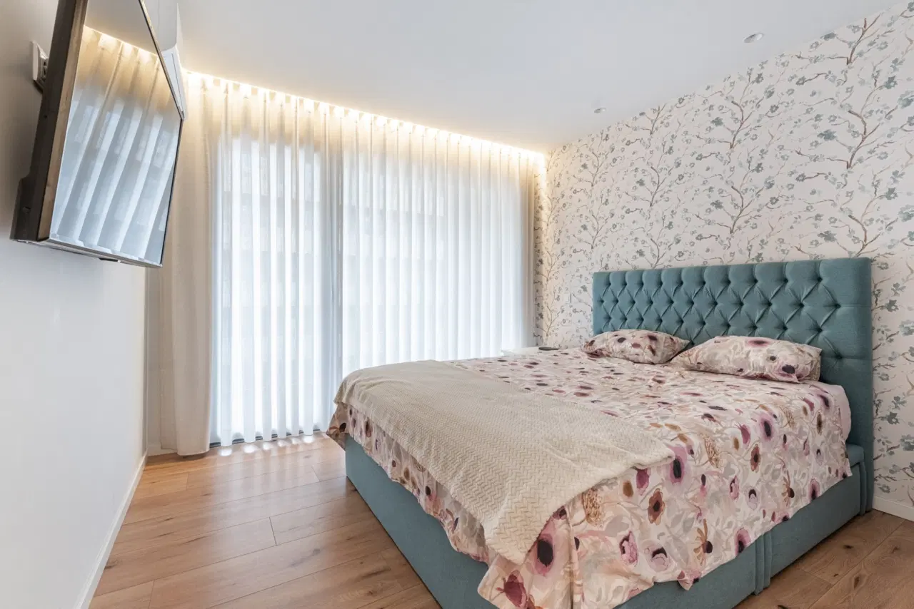 Apartamento SEMI-NOVO T3, localizado em Real (a 5 minutos do centro da cidade de Braga) com características que focam no conforto, eficiência e design. — 25