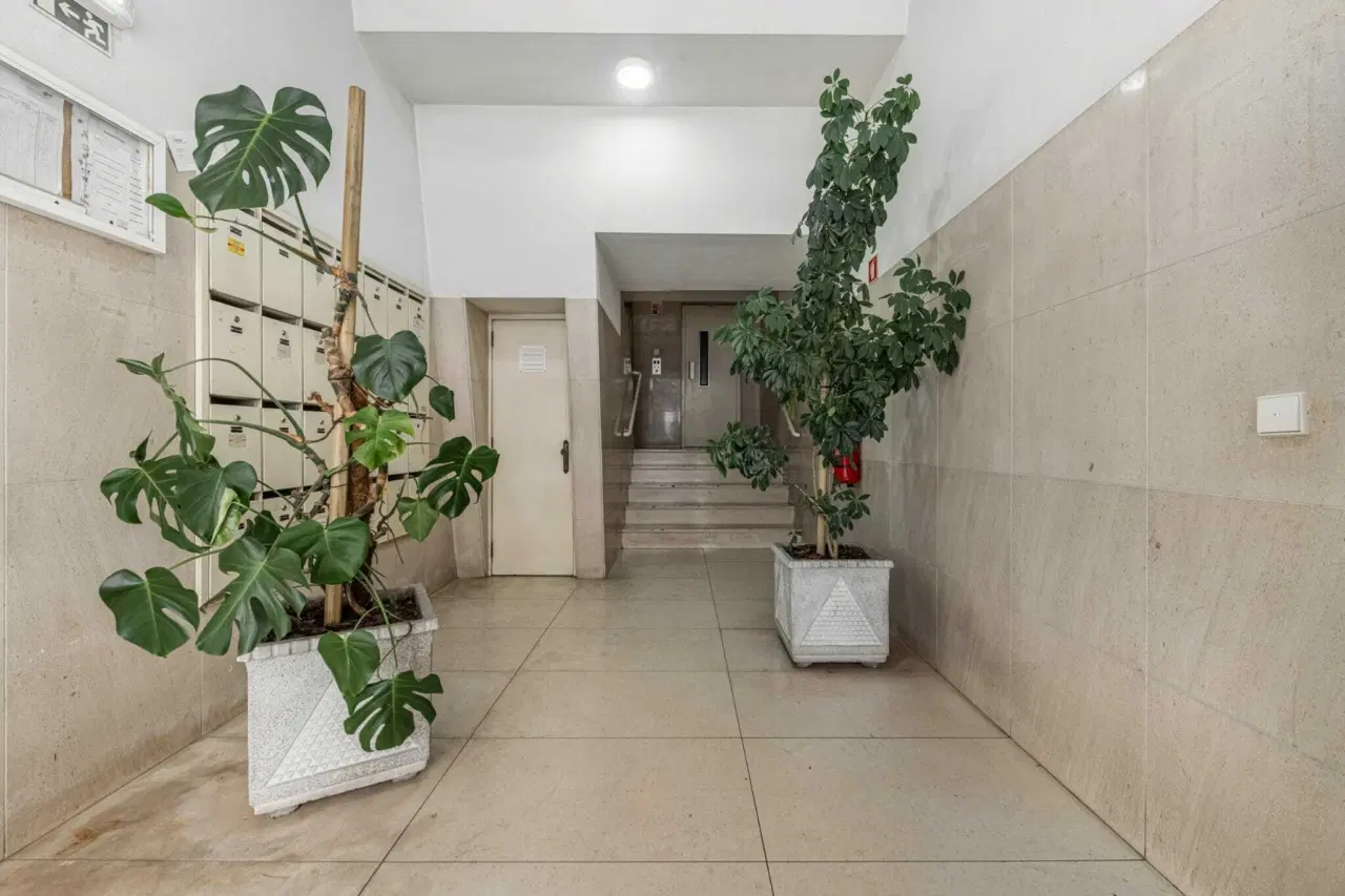 Apartamento T2 para arrendamento — 17