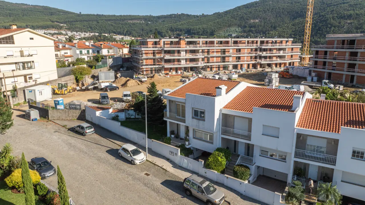Moradia T3 em Nogueira, Braga — 31