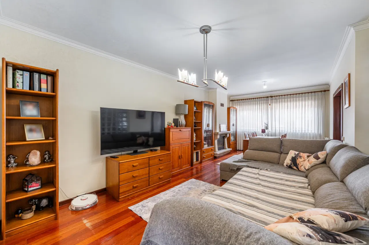 Moradia T3 em Nogueira, Braga — 24