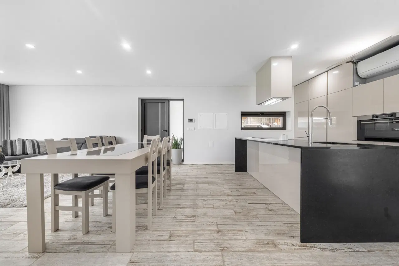 Moradia T3 térrea com Anexo T1 – Arnoso, Vila Nova de Famalicão — 3