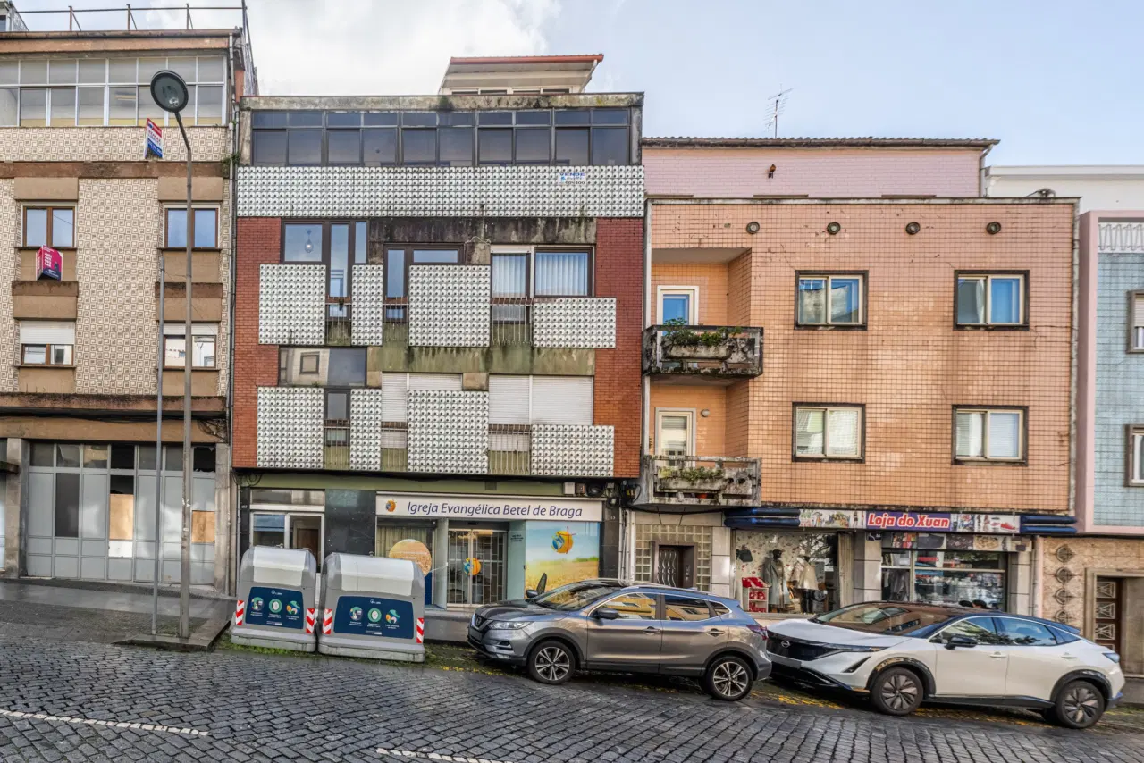 Apartamento T3 renovado no Centro Historico de Braga — 21