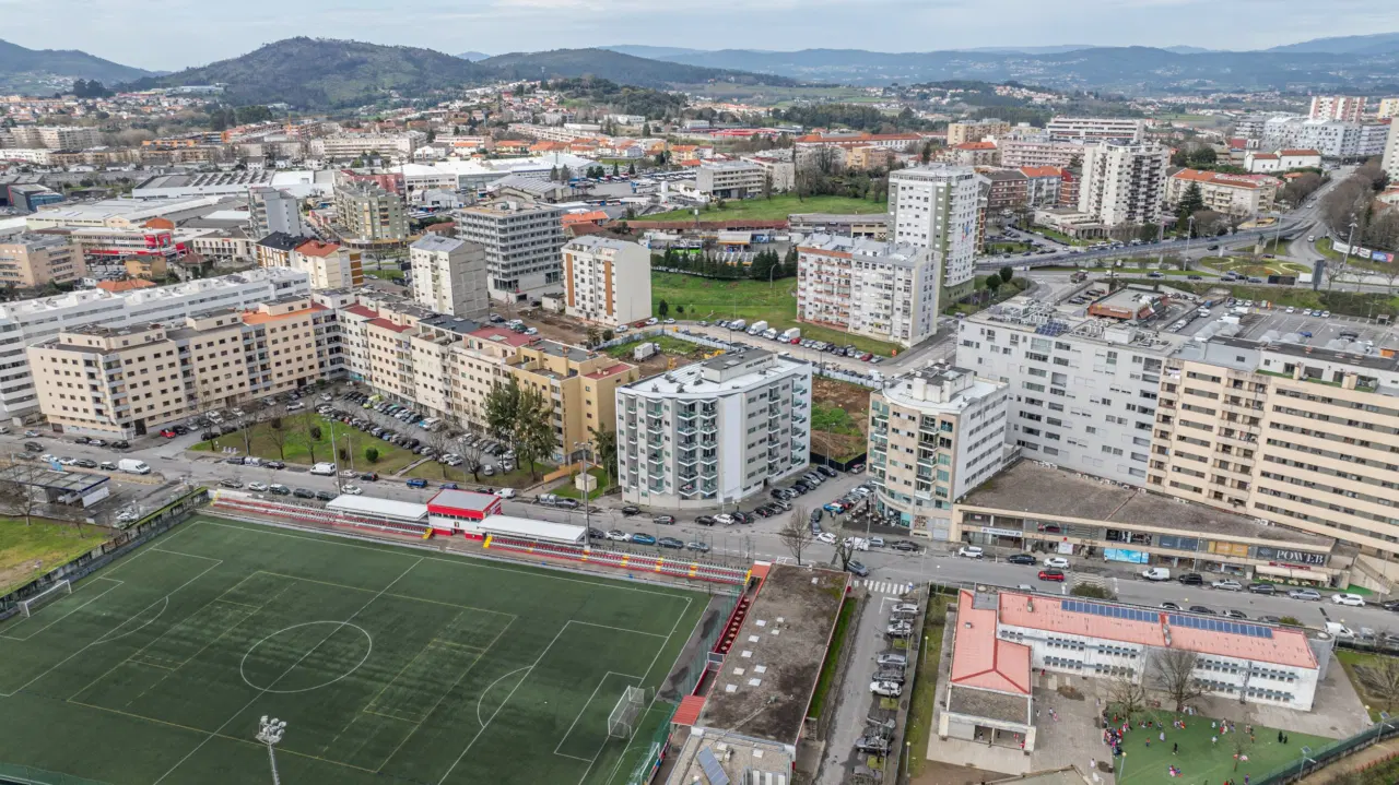 Apartamento T3 localizado em Maximinos, Braga — 25