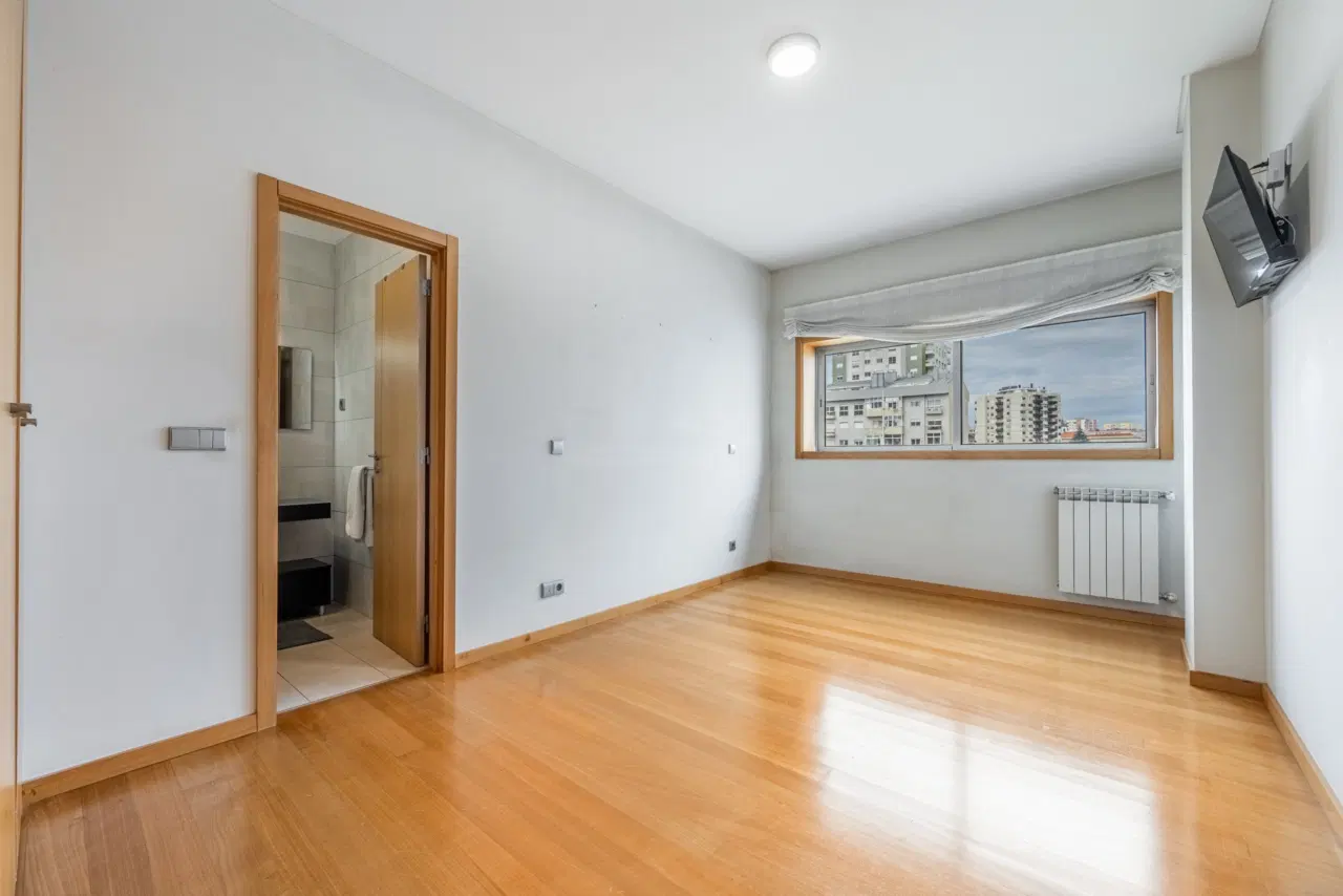 Apartamento T3 localizado em Maximinos, Braga — 12