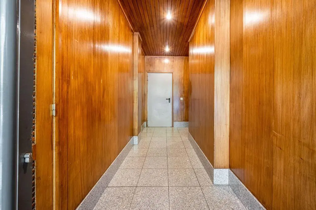 Apartamento T3 para Arrendamento em Nogueiró – Junto ao INL | Renovado | Garagem | Ar Condicionado | Sem Mobília — 4