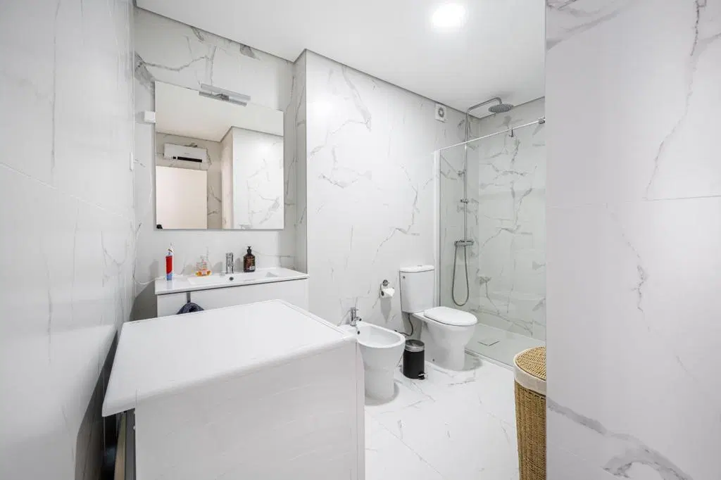 Apartamento T3 para Arrendamento em Nogueiró – Junto ao INL | Renovado | Garagem | Ar Condicionado | Sem Mobília — 15